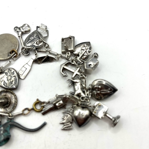 Rare Charm Bracelet Vintage Sterling Silver with 28 Charms 7 1/2” Collectors - Picture 5 of 13